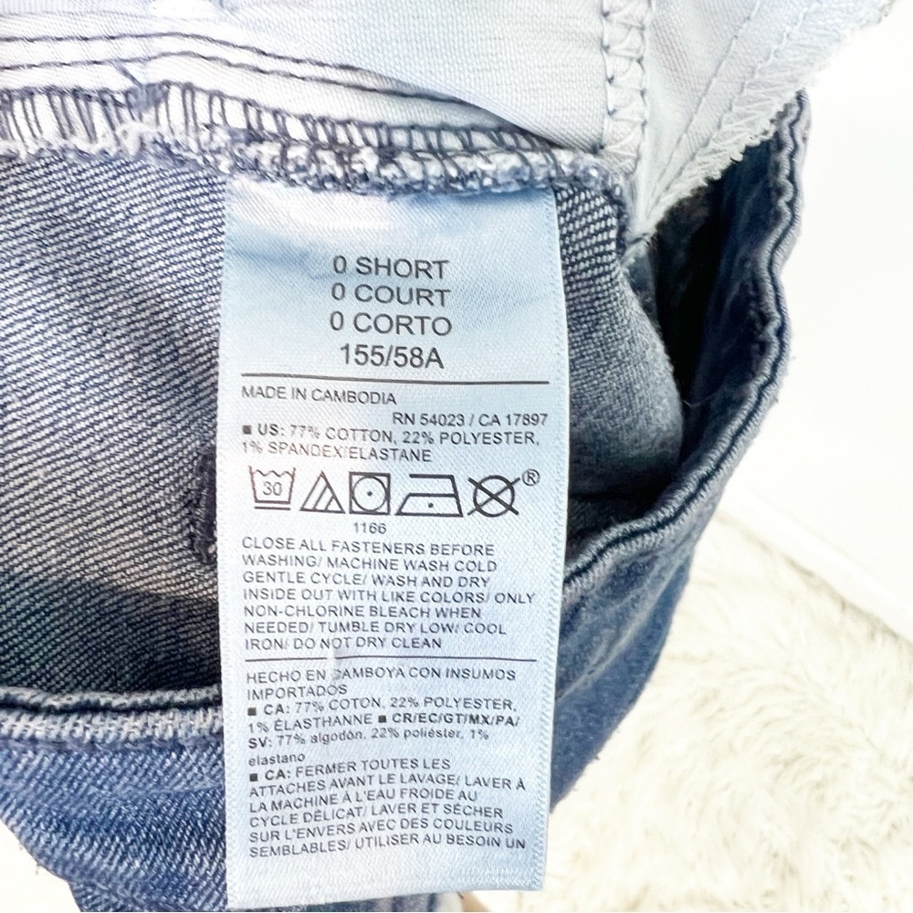 OLD NAVY WOW LOOSE STRAIGHT HIGH RISE JEANS MEDIUM RINSE WOMENS SZ 0 SHORT - Picture 4 of 5